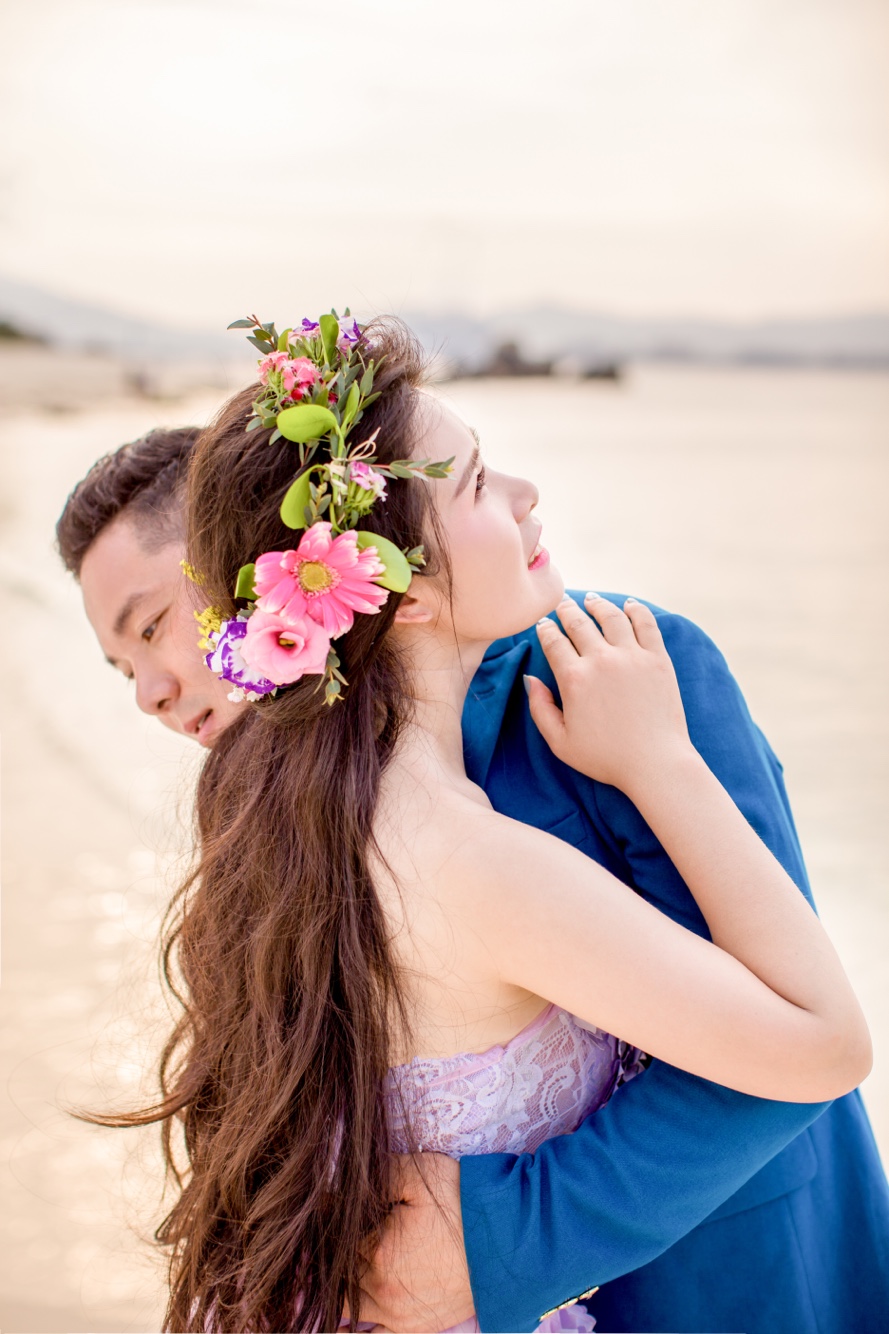 我们还没有办婚礼…