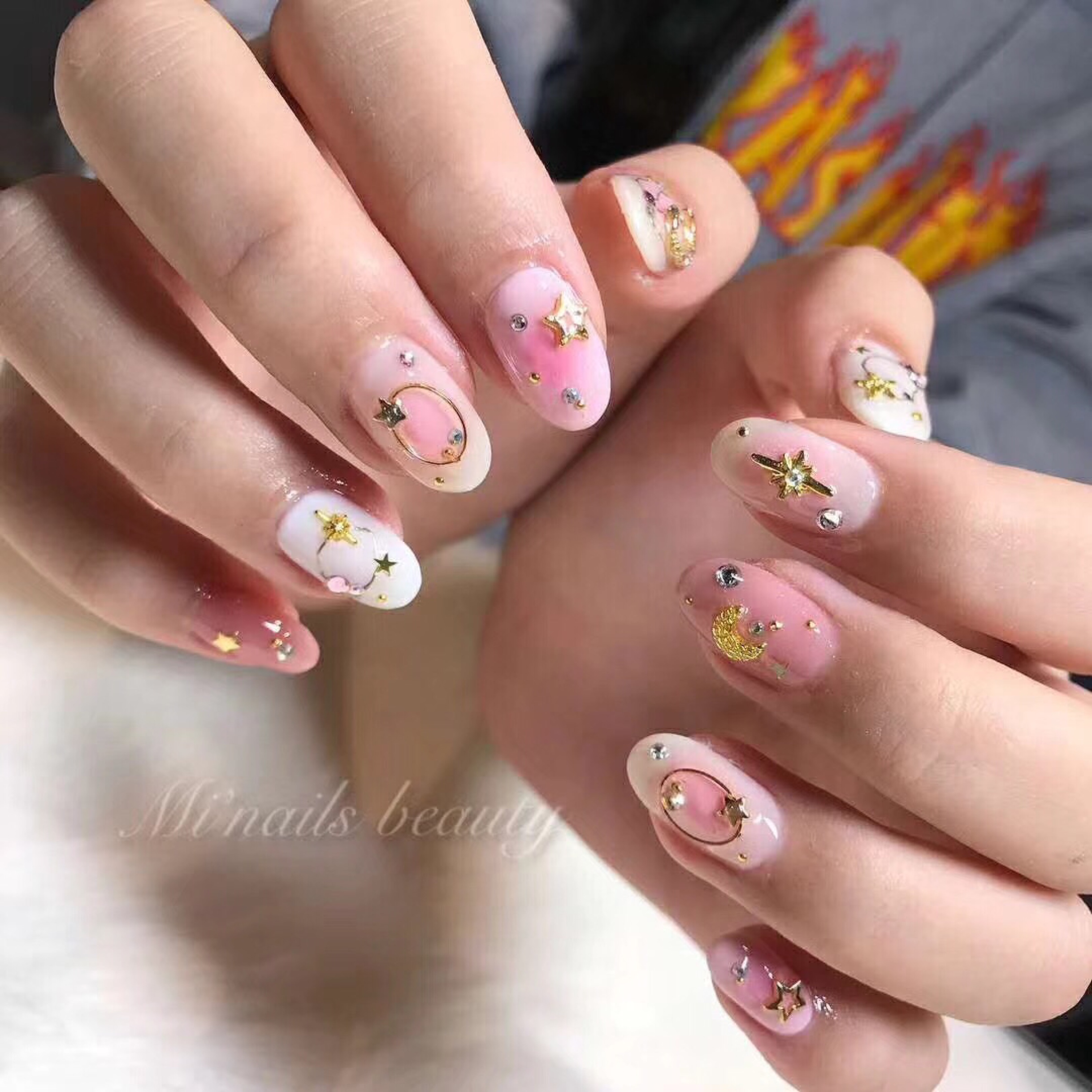 朵朵美丽小栈