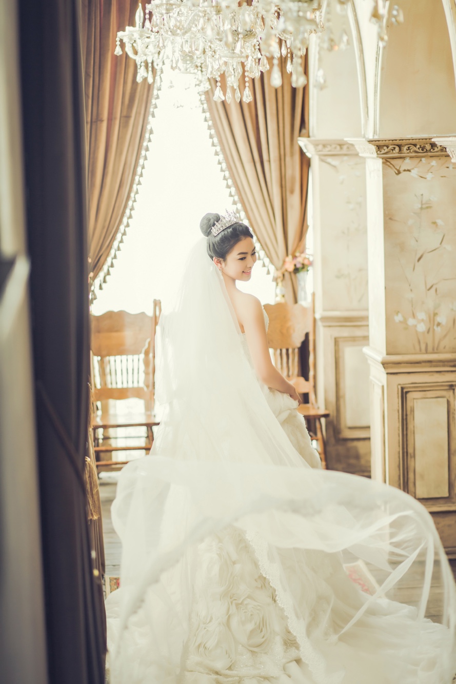 [吐舌]备婚中，婚期是6月3日