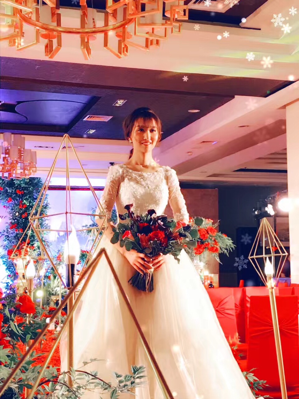 MUSE高级婚纱礼服