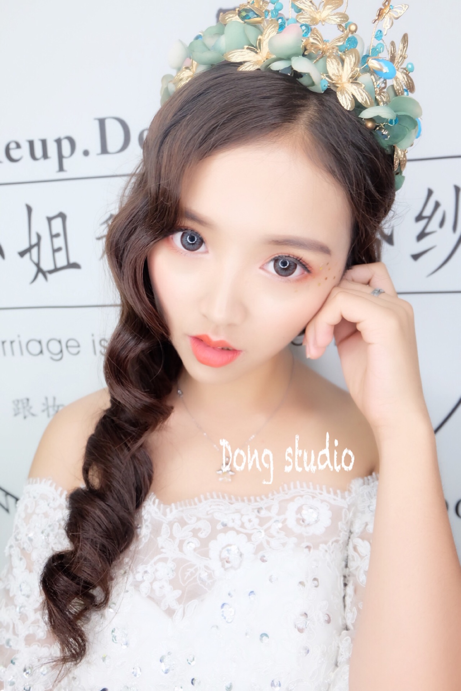 董小姐和她的婚纱