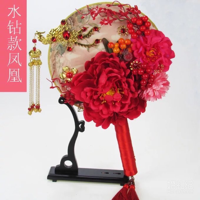 30分钻戒看起来像50分！婚戒这样选显钻又吸睛！