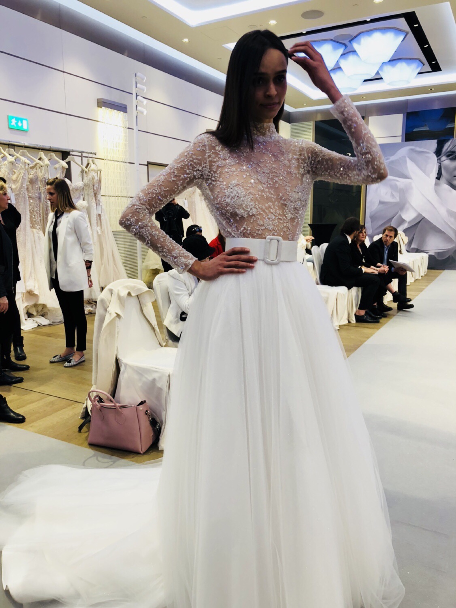 BestME婚纱礼服馆