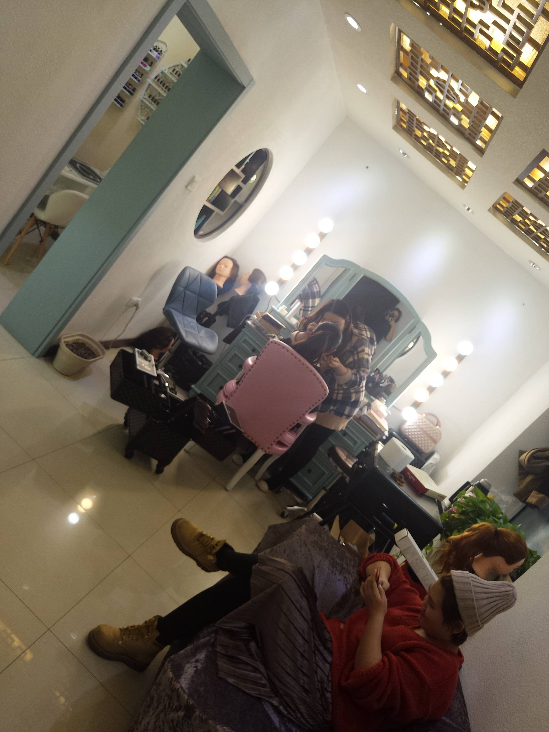 ELF私人彩妆订制