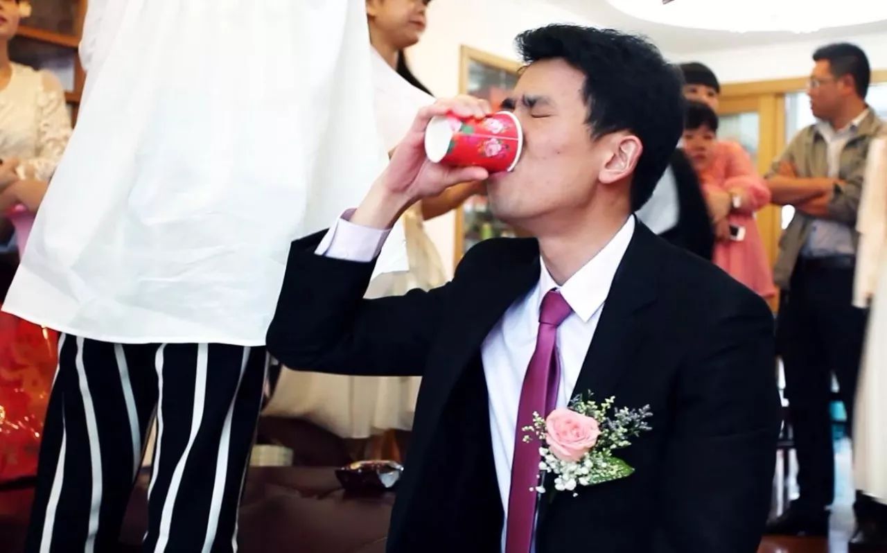 看完這些嗨翻天的堵門游戲，我只想重結一次婚！