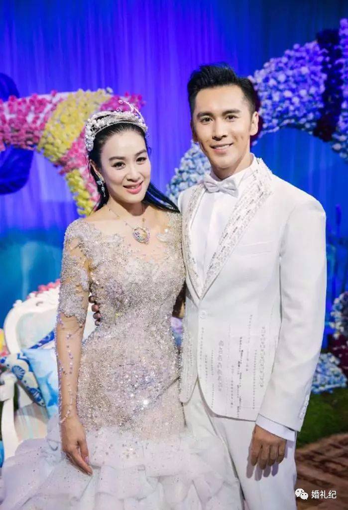 先领证还是先办婚礼，差距居然有这么大？