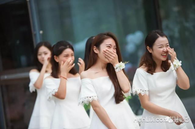 婚礼准备一半，我想取消婚礼 | 10个婚礼泪崩的瞬间