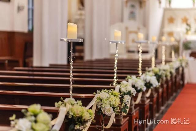 ������ô����������ʽ�У����Ļ鷿+�������˶���͵ѧ