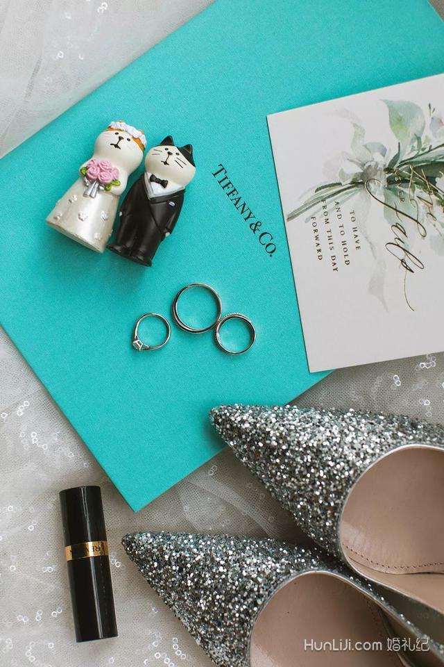 ������ô����������ʽ�У����Ļ鷿+�������˶���͵ѧ