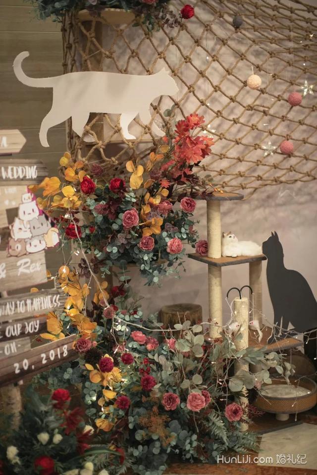 ������ô����������ʽ�У����Ļ鷿+�������˶���͵ѧ