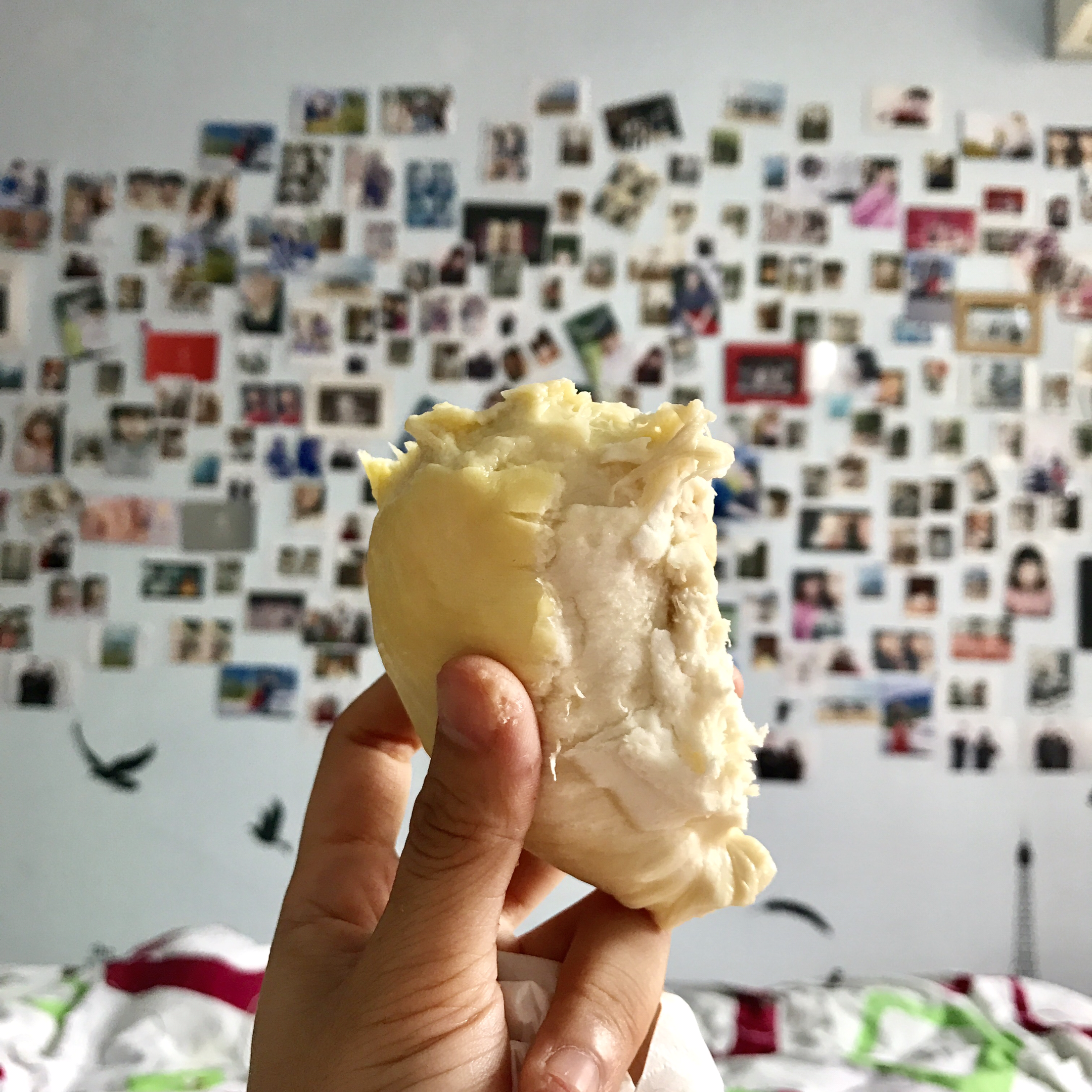租婚纱一千贵不贵，自己买秀禾服2600贵不贵