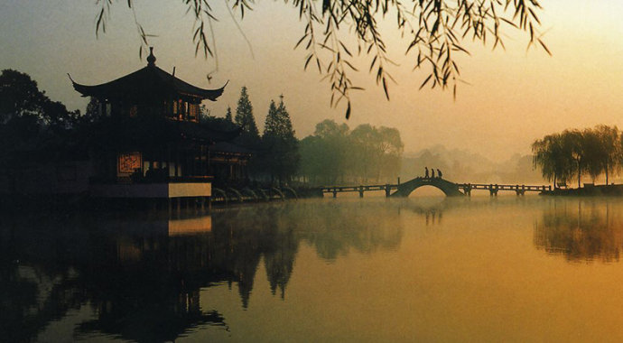 杭州西子湖畔浪漫婚礼