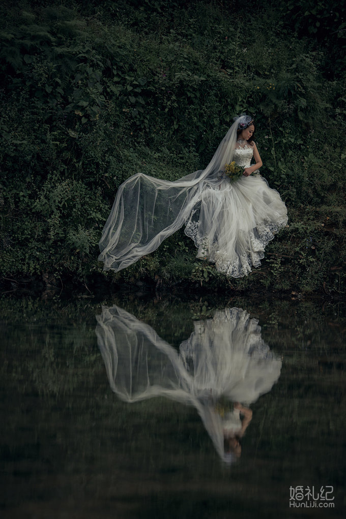 七月我们再回湖