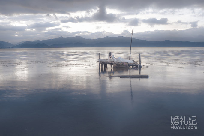 七月我们再回湖