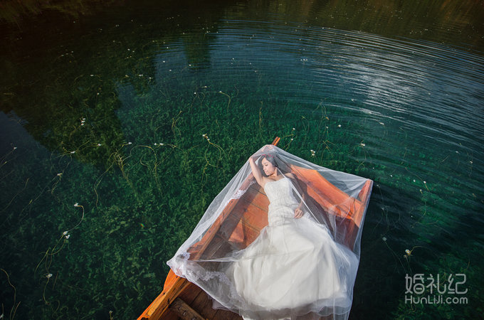 七月我们再回湖