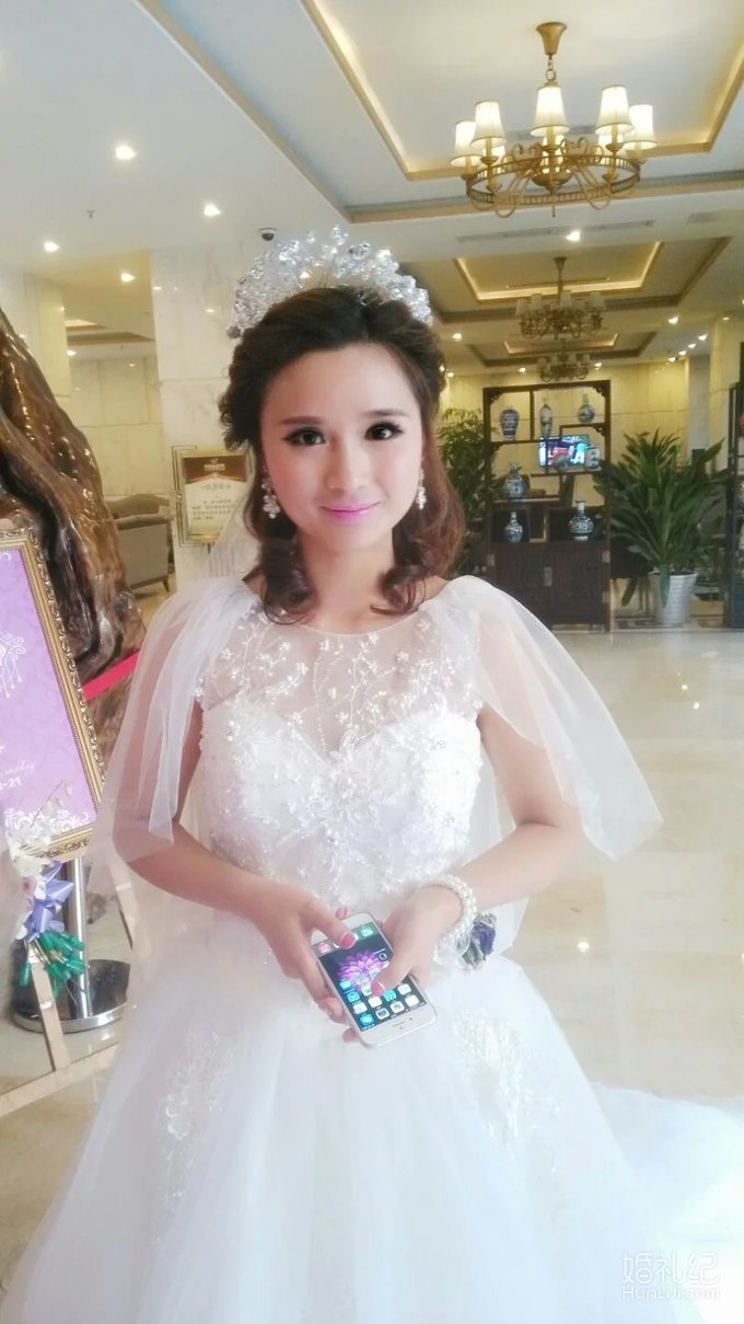 【卡曼妮】3月22新娘当天婚礼妆容