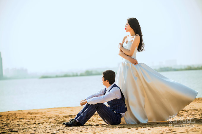 幸福婚纱照   幸福的笑容 