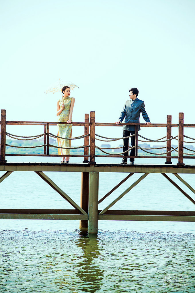 幸福婚纱照   幸福的笑容 