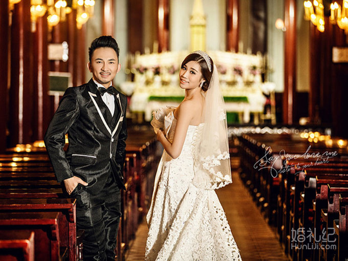 教堂婚纱照《爱的信仰》