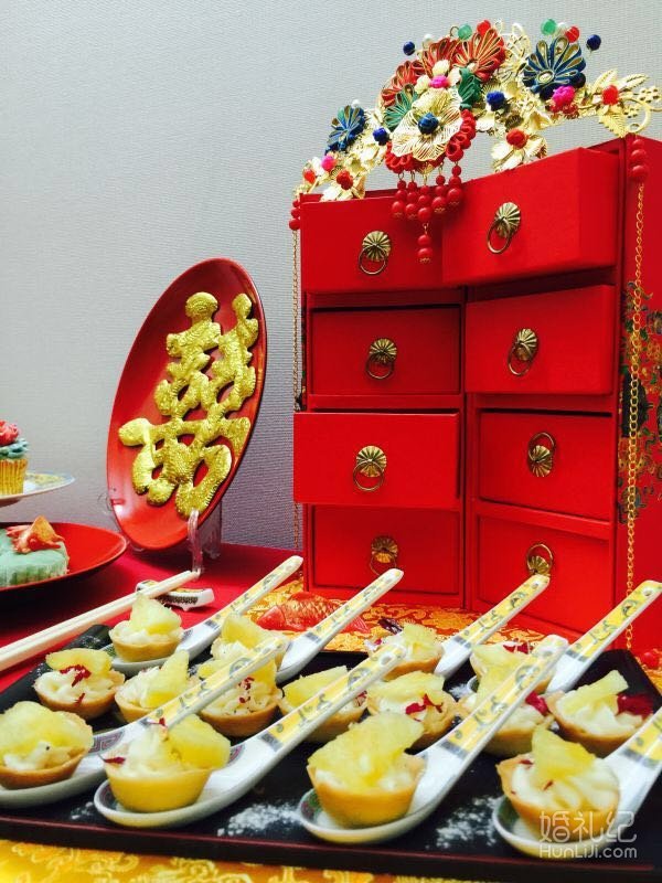 中式古装新人手绘_新零网 中式古装新人手绘