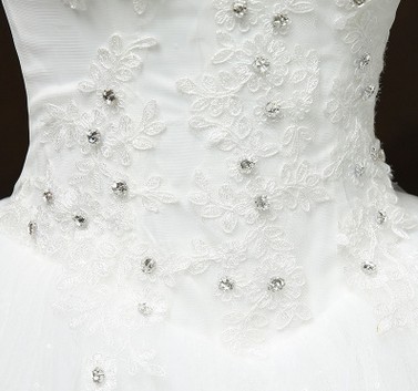 2015国庆新款婚纱礼服 韩式挂脖公主蓬蓬裙齐地