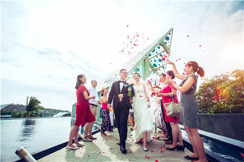 【心动嫁日海外婚礼】巴厘岛艾美空中沙教堂婚礼