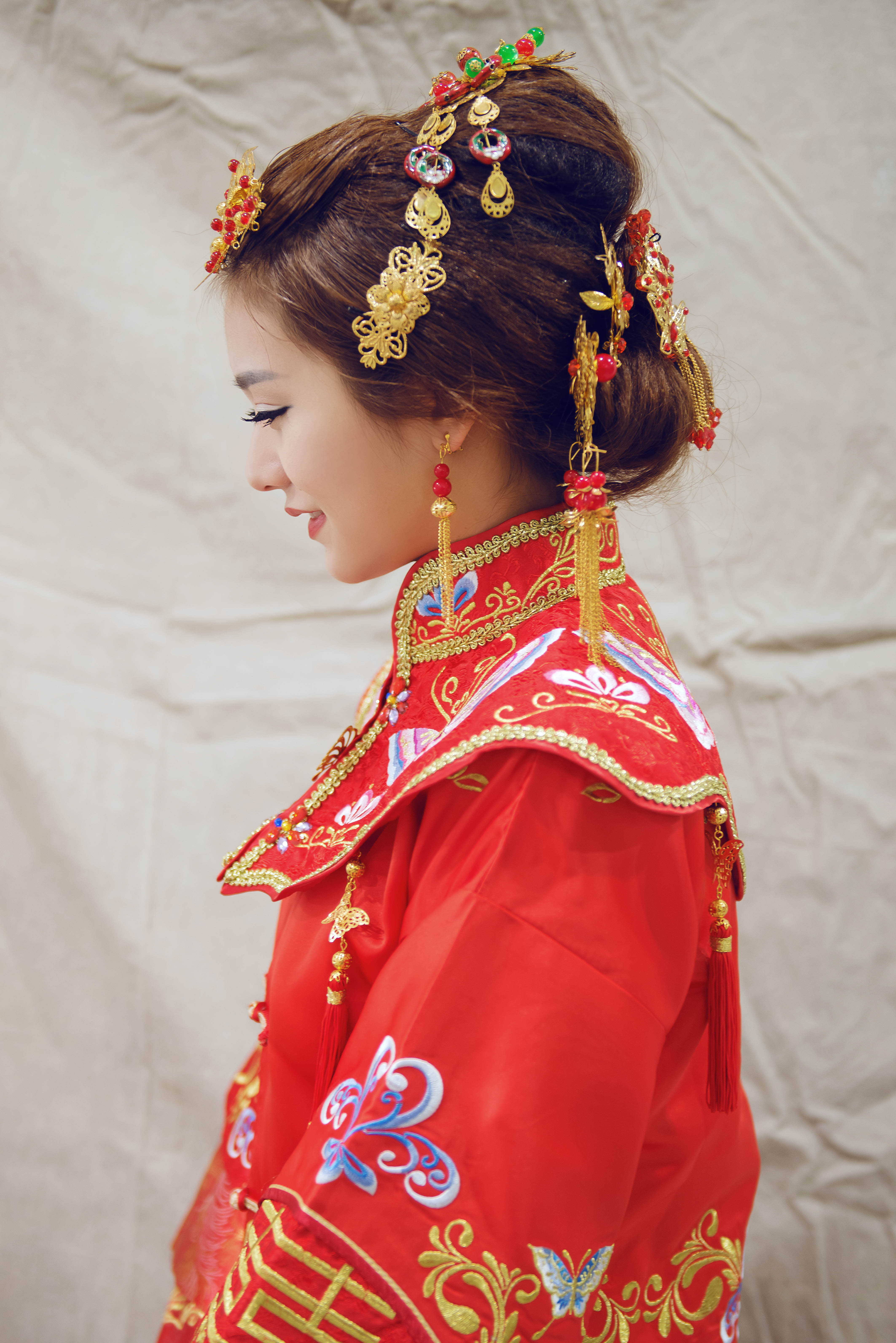 【欧妮莎婚纱】喜庆精致绣工红双喜复古秀禾服