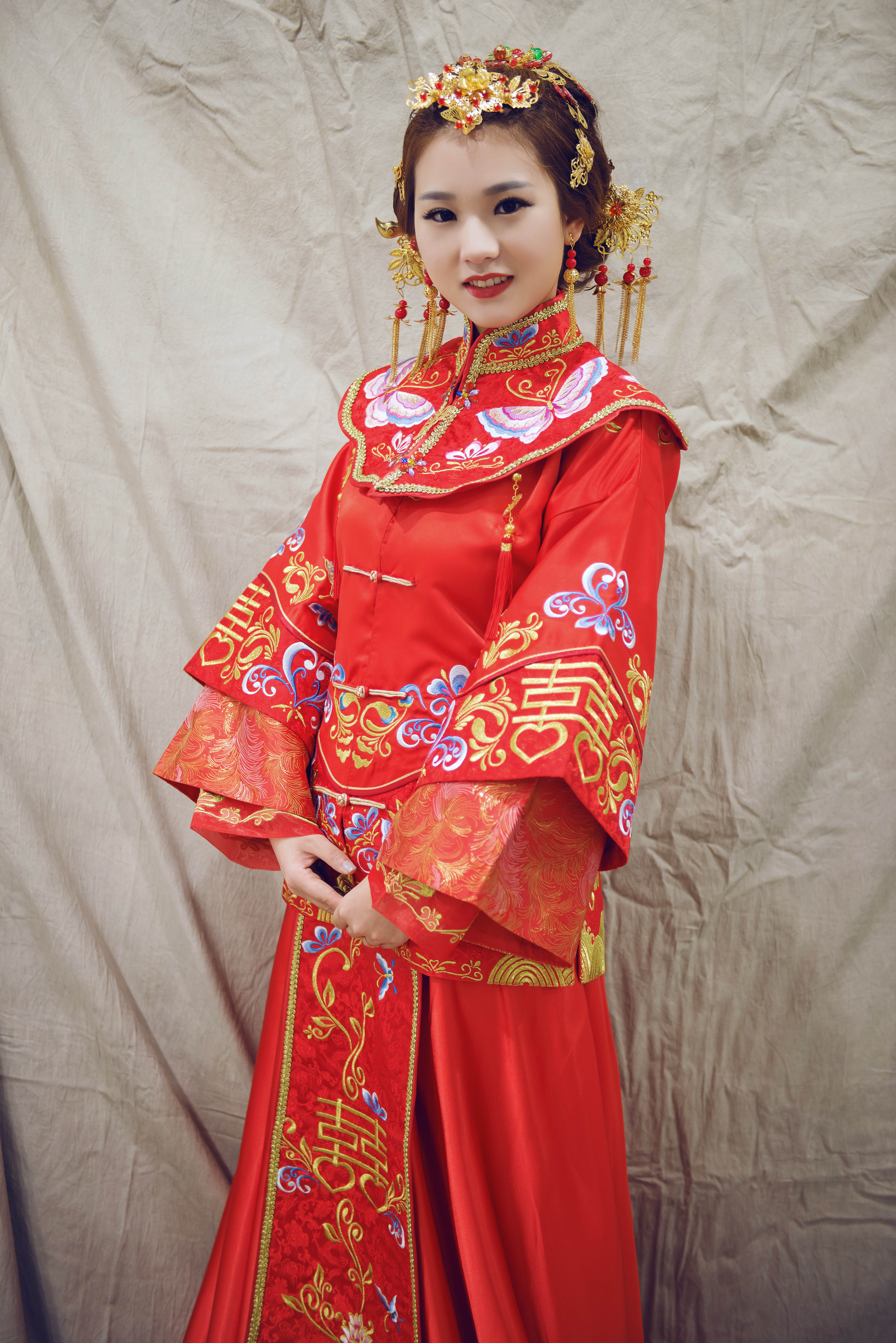 【欧妮莎婚纱】喜庆精致绣工红双喜复古秀禾服