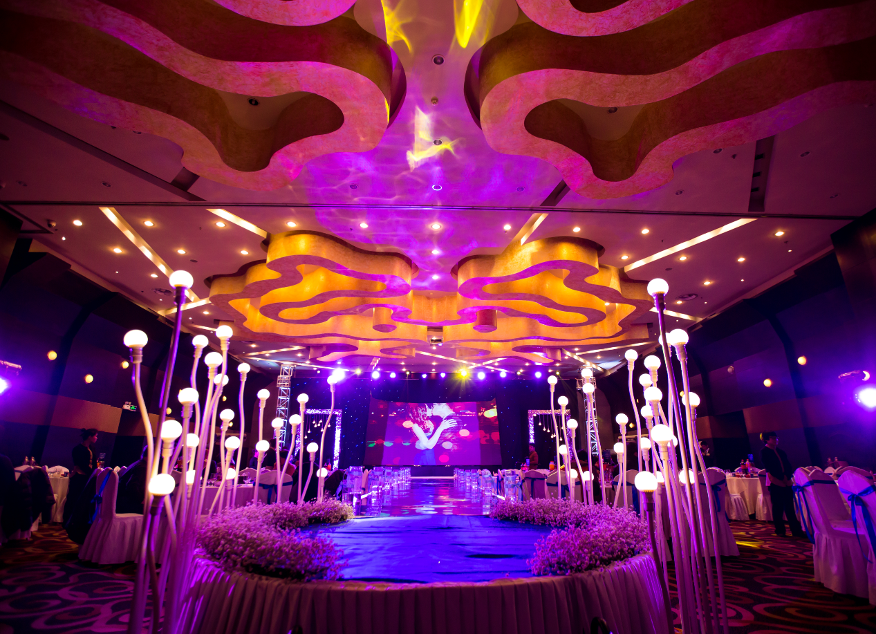 夜空下最亮的星