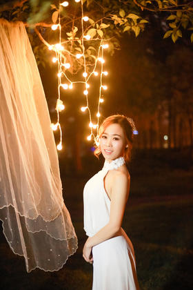 郑州东曼婚纱摄影工作室《唯美.夜》