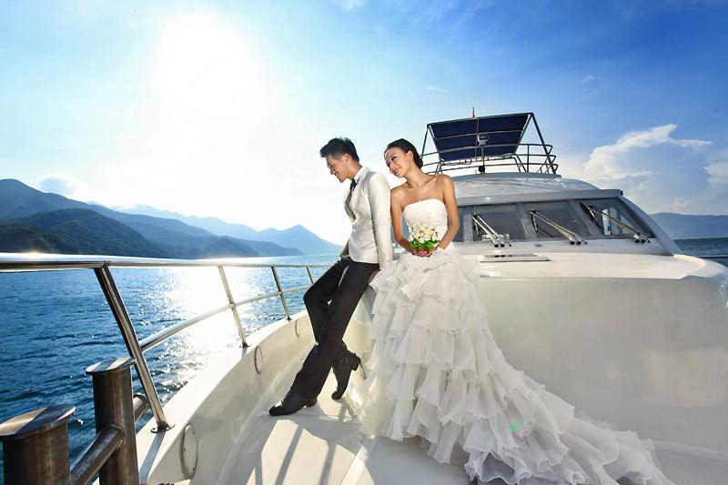 大连花海游艇婚纱照创造美丽瞬间 让美丽恒久 要幸