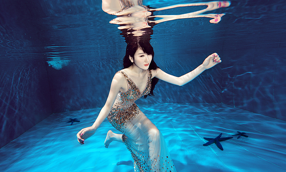 人魚公主-水下攝影-飛魚攝影