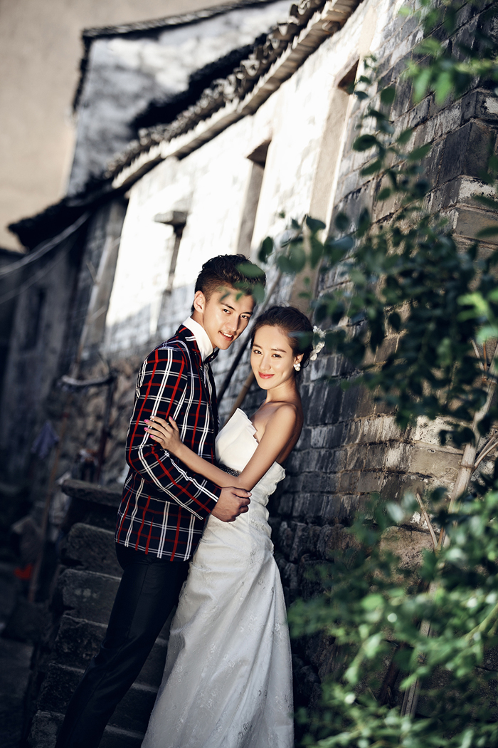 打造完美婚纱照，3万平实景任选+7大外景拍摄！