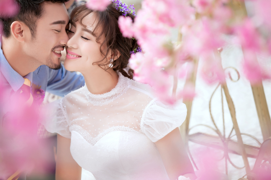打造完美婚纱照，3万平实景任选+7大外景拍摄！
