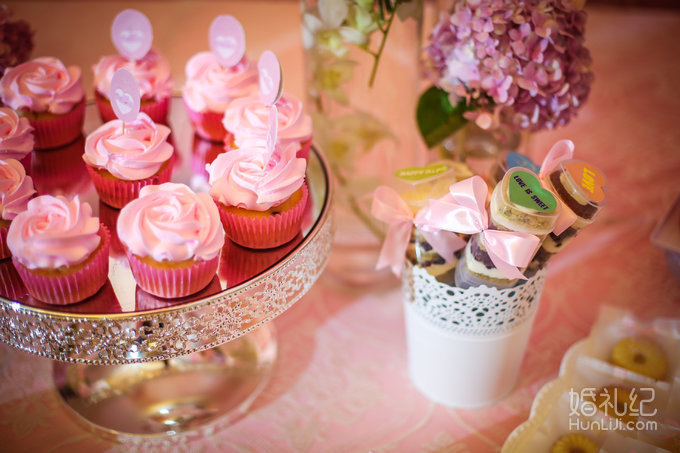 【龙凤作品】威尼斯酒店 裸粉的柔情与优美并存