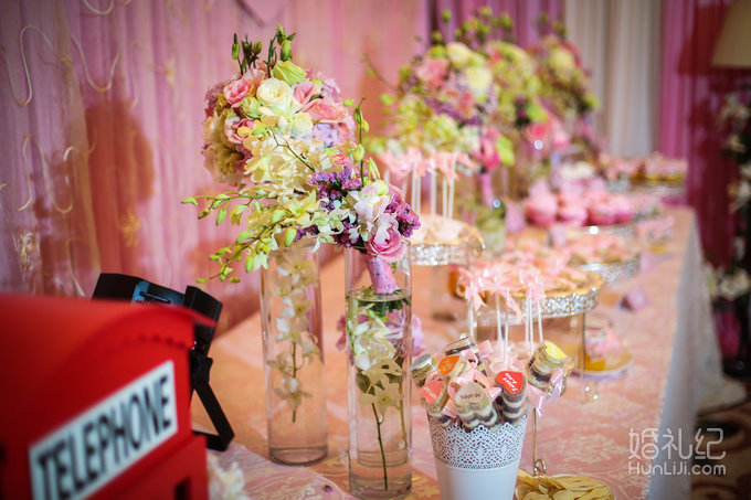 【龙凤作品】威尼斯酒店 裸粉的柔情与优美并存