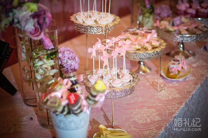 【龙凤作品】威尼斯酒店 裸粉的柔情与优美并存