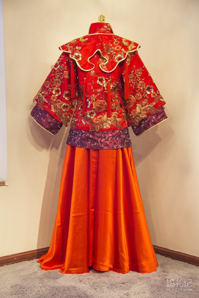 秀禾新娘盘发造型 图解