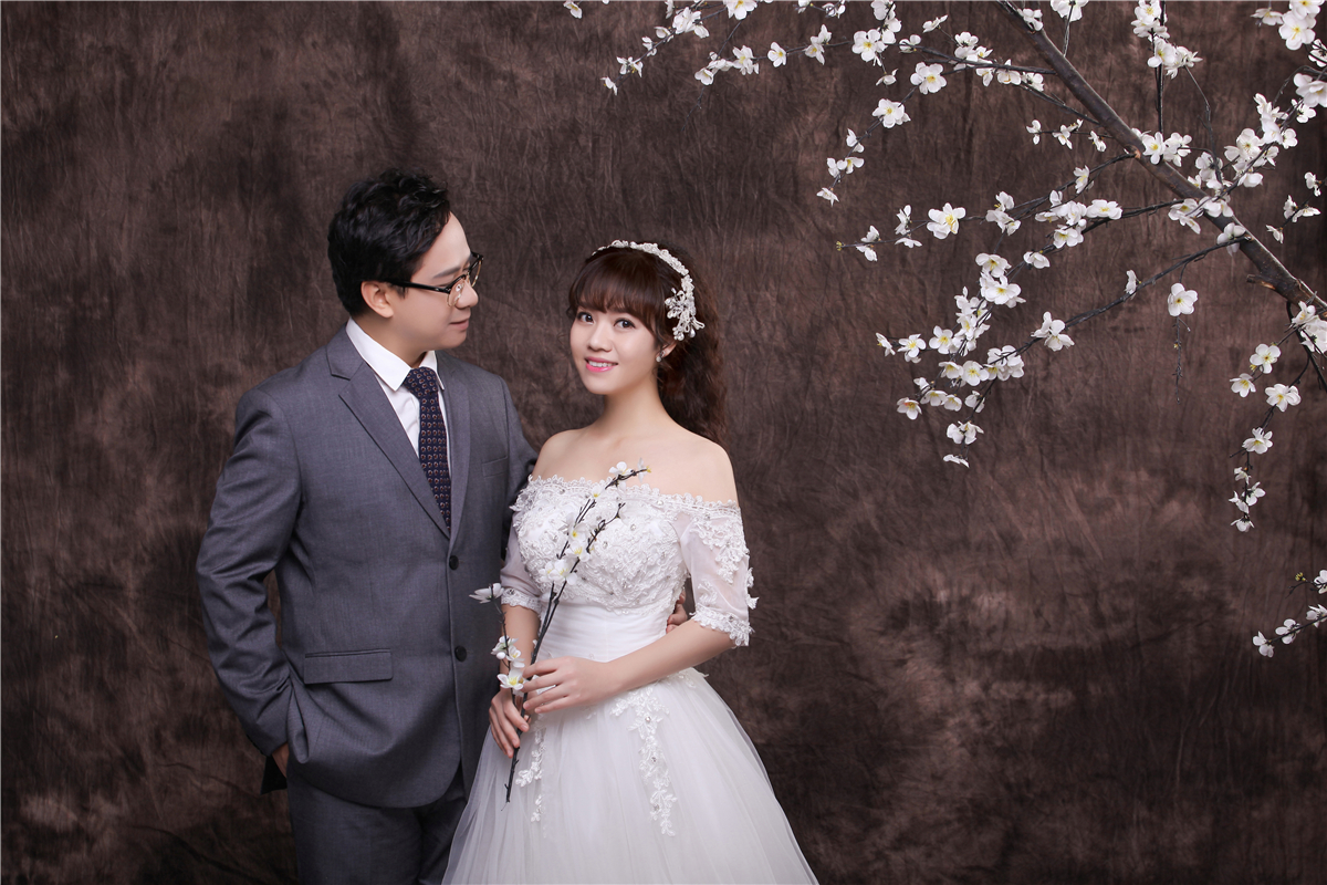 韓式內景婚照客片欣賞--天空攝影