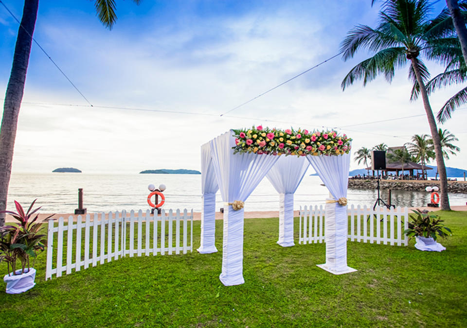 【爱蜜游】沙巴轻奢沙滩婚礼香格里拉丹绒亚路酒店