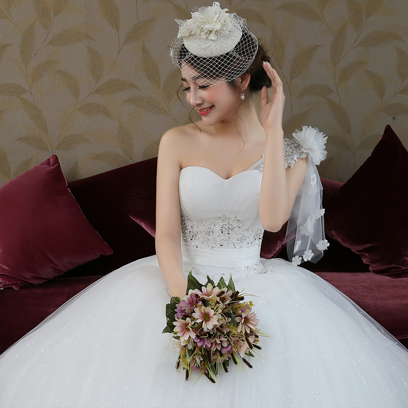 新款時尚單肩蕾絲公主簡約齊地顯瘦綁帶新娘婚紗MH76