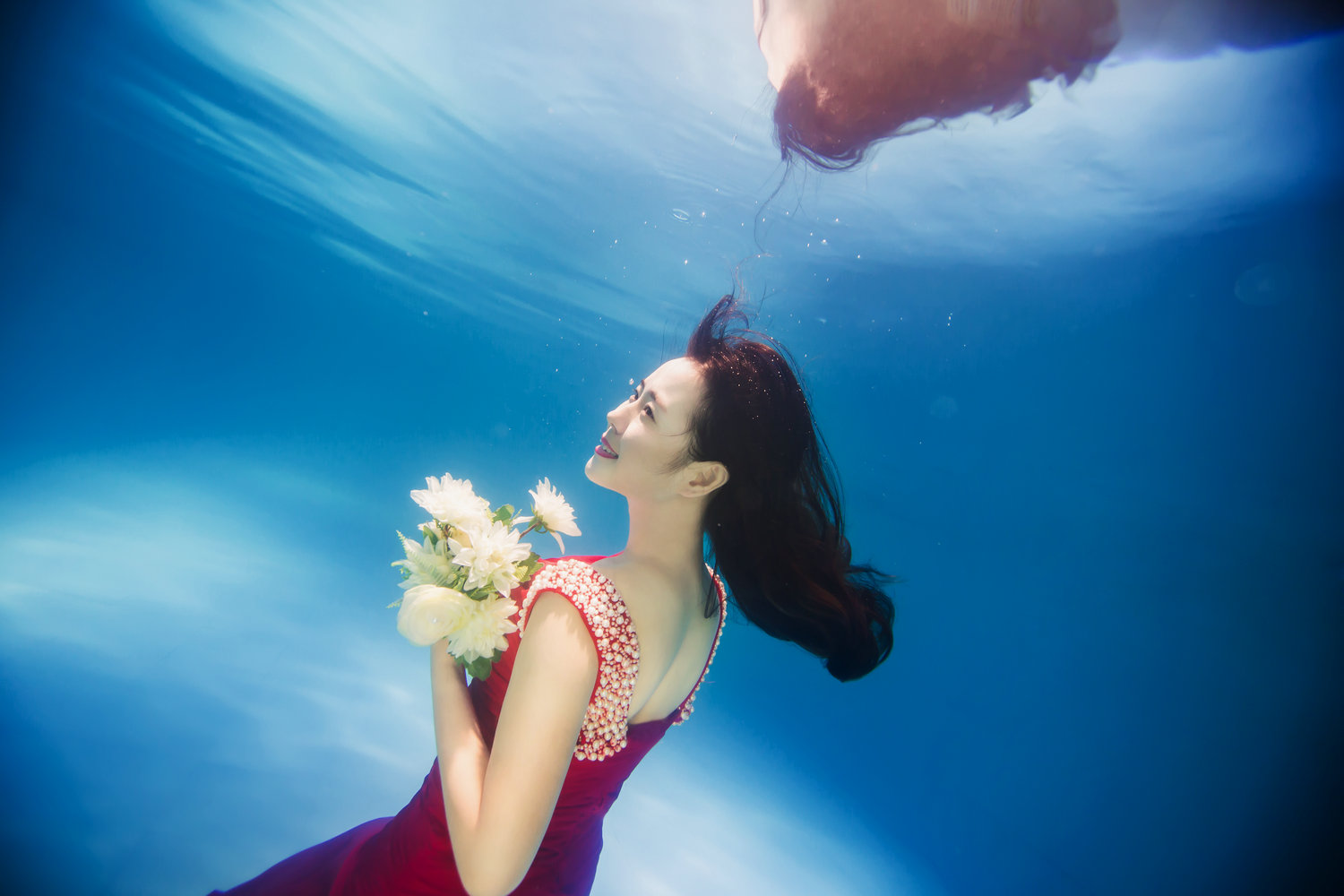 維羅納婚紗攝影【客片欣賞】丨水下婚禮