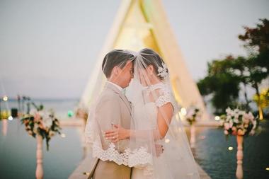 巴厘岛港丽无限教堂大型定制婚礼