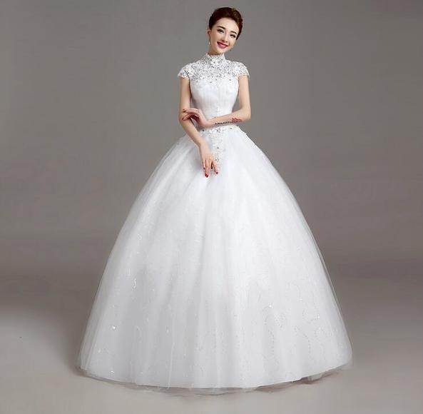 高雅新款韩版式蕾丝齐地婚纱礼服