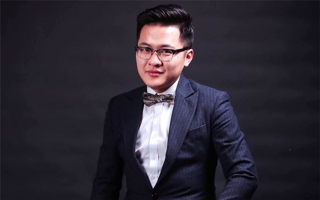 小童（极简主义婚礼人 让你回归婚礼的本质）