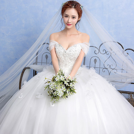 新款一字肩婚紗禮服齊地新娘公主蓬蓬裙韓式簡約花朵大碼