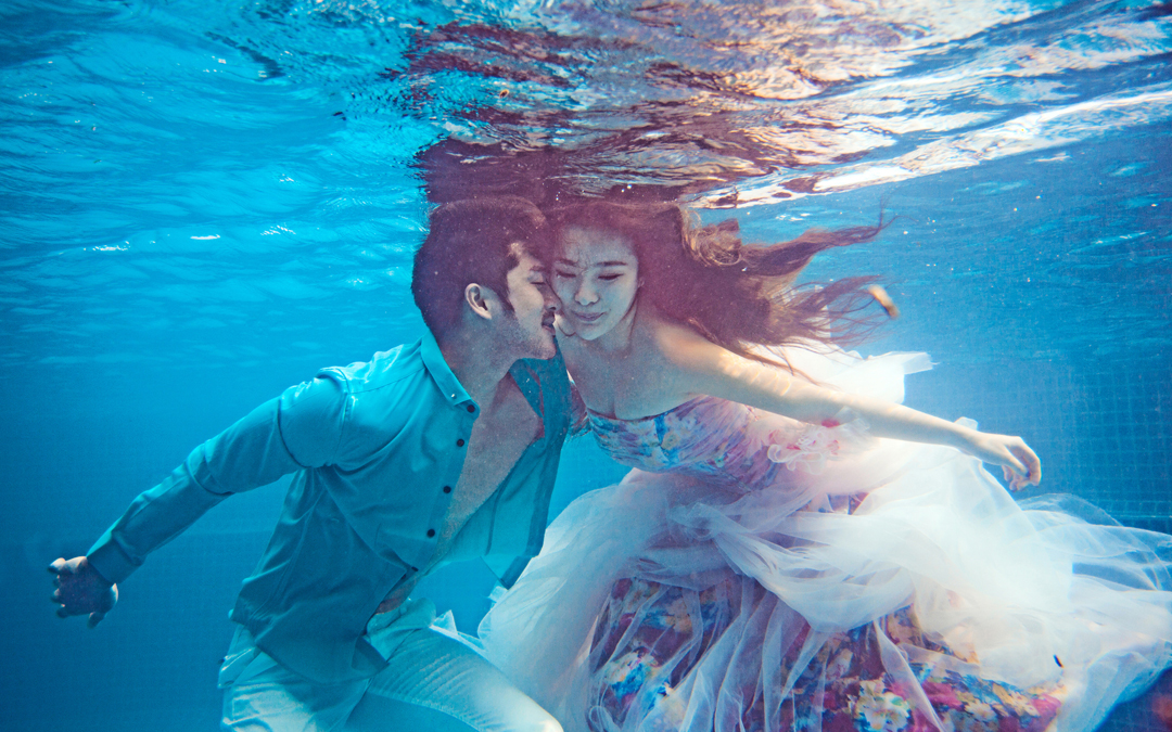 维纳斯摄影《唯美水下》婚纱照  特惠套餐