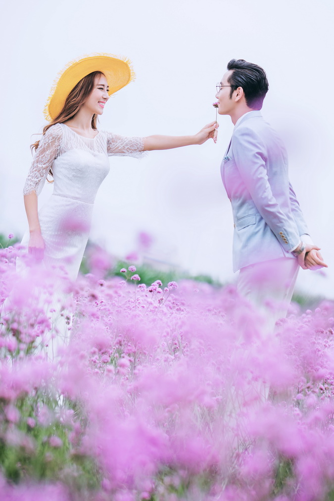 ?旅圖?婚紗攝影 云南?「花開情?！?
                /></div><div   id=