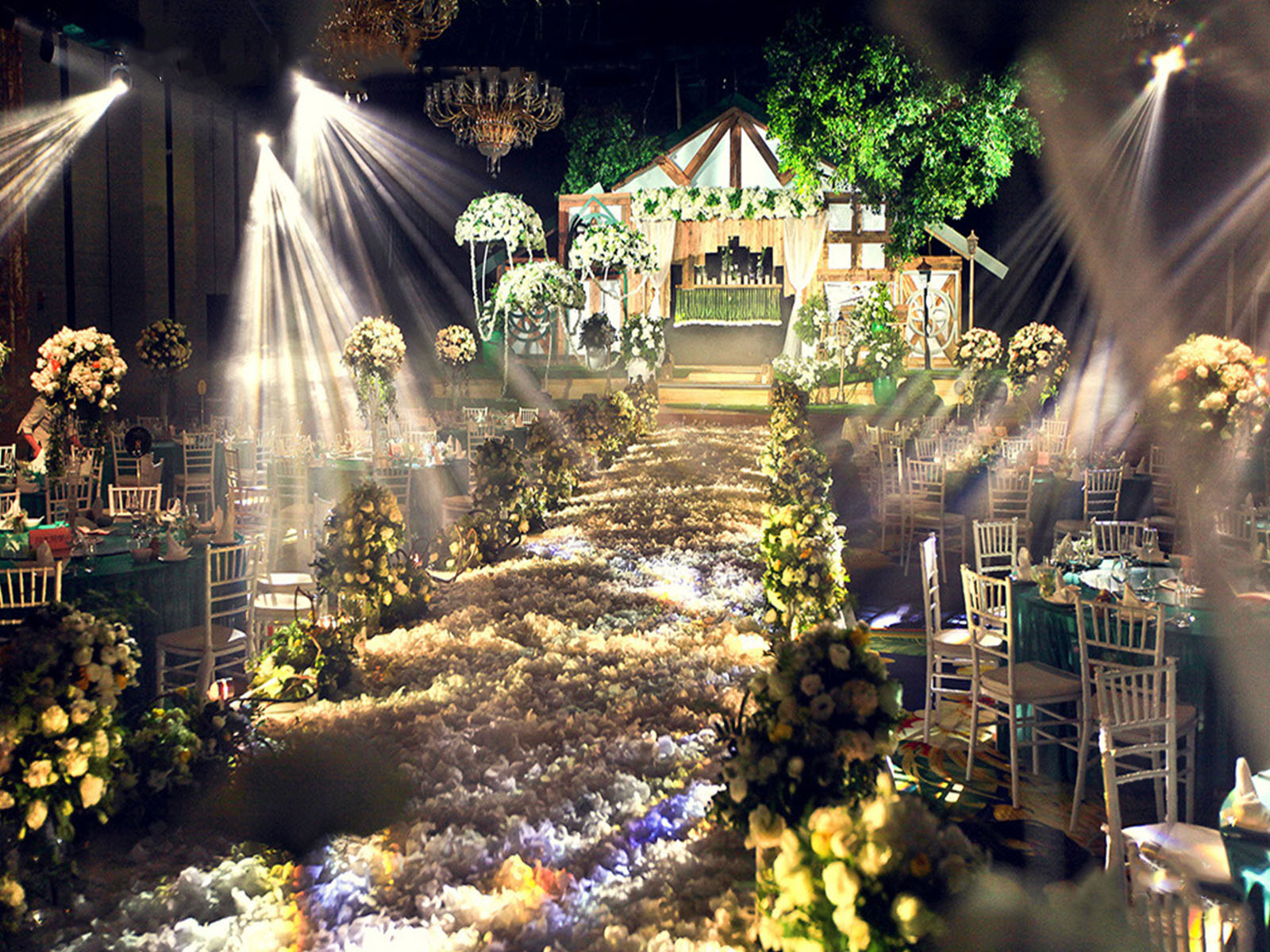 艾蜜尔婚礼——绿野丛林 森系婚礼