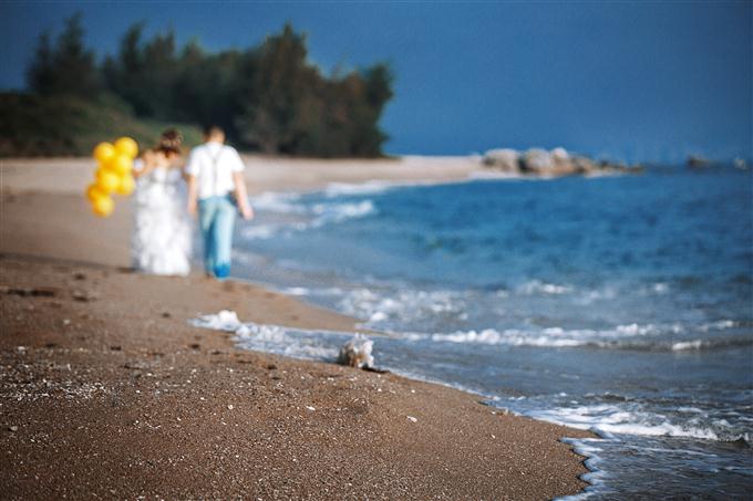 天涯海角送給劉俊宏夫婦祝福永遠(yuǎn)幸?？鞓?
                /></div><div   id=